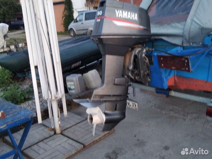 Лодочный мотор