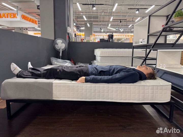 Матрас новый 140х200