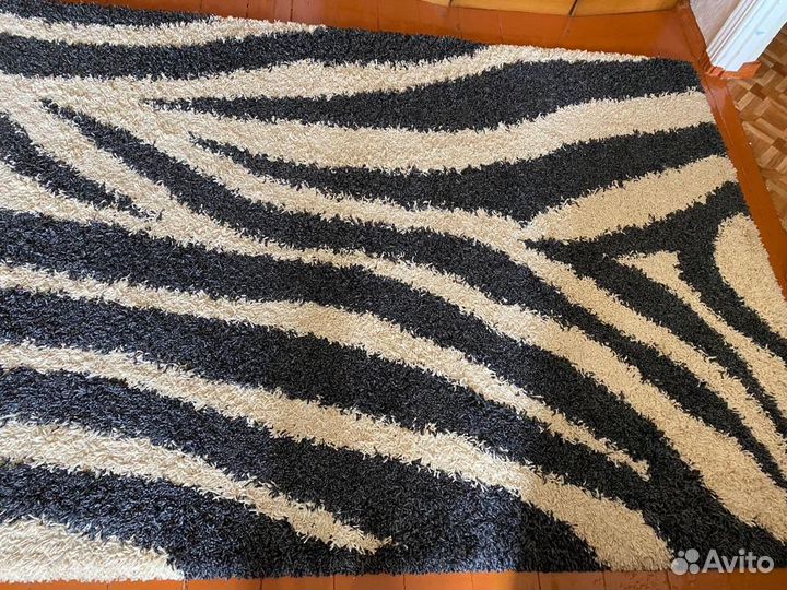 Палас новый