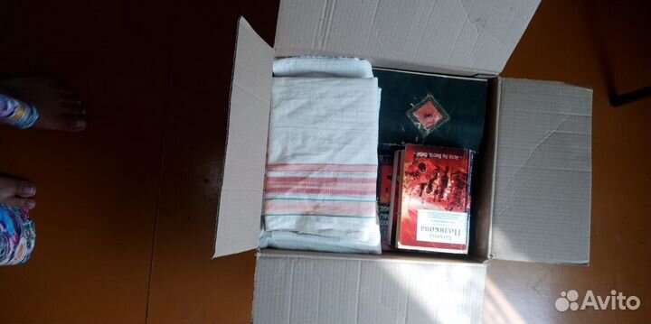Вещи и книги б/у