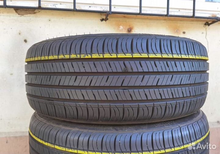 Kumho Solus TA31 215/55 R17 94V