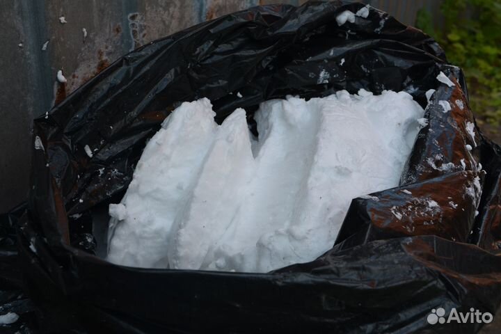 Утепление домов пеноизолом Утеплитель пеноизол