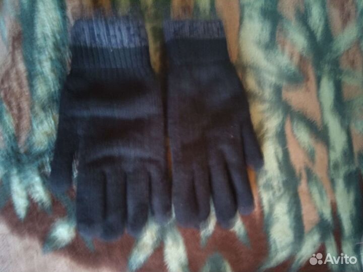 Теплые перчатки на зиму