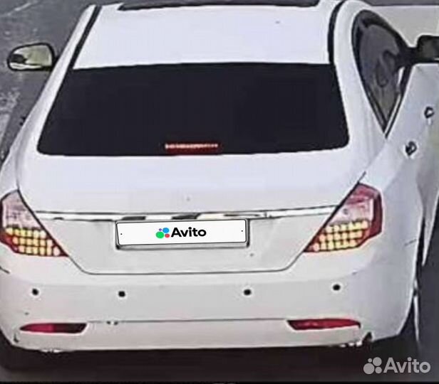 Geely Emgrand EC7, 2013