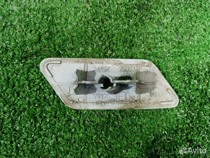 Крышка форсунки омывателя фар левая Subaru Legacy