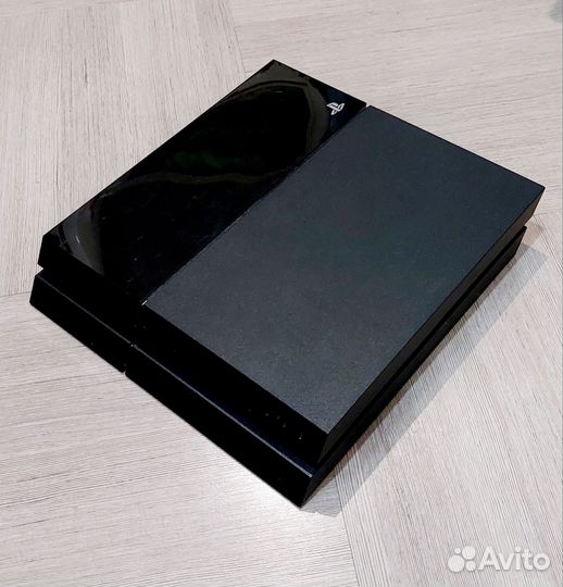 Sony playstation 4