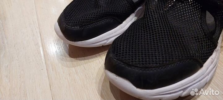 Кроссовки-сандалии облегчённые 33 размер
