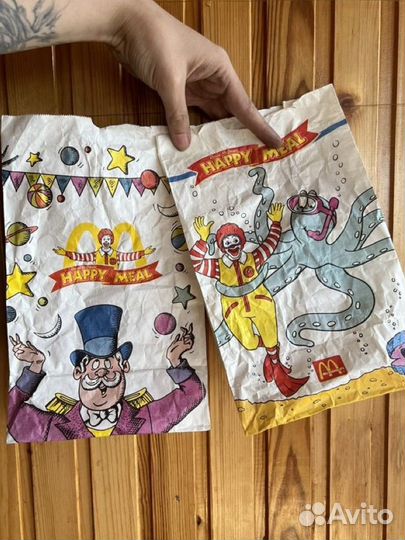 Пакет Happy meal 2001 года