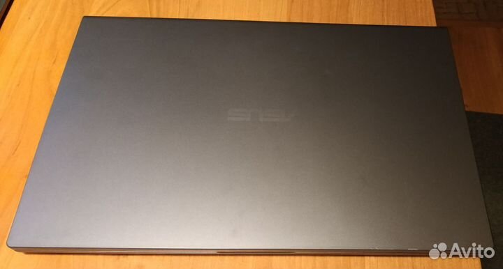 Ноутбук asus F515E