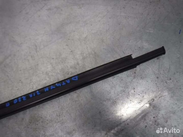 Уплотнитель стекла двери задний левый Datsun On-Do