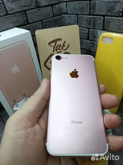 iPhone 7, 32 ГБ