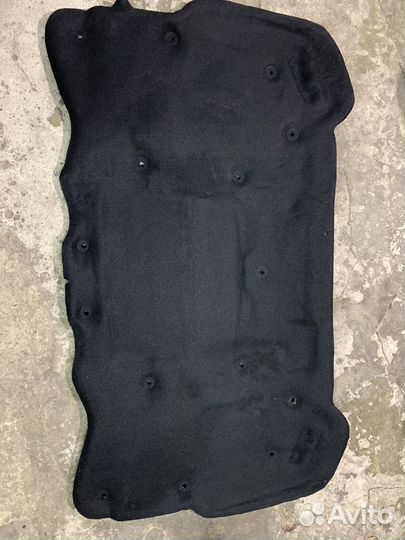 Шумоизоляция капота Форд Мустанг