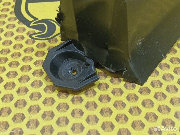 Адсорбер бампера задний правый Renault Logan L8