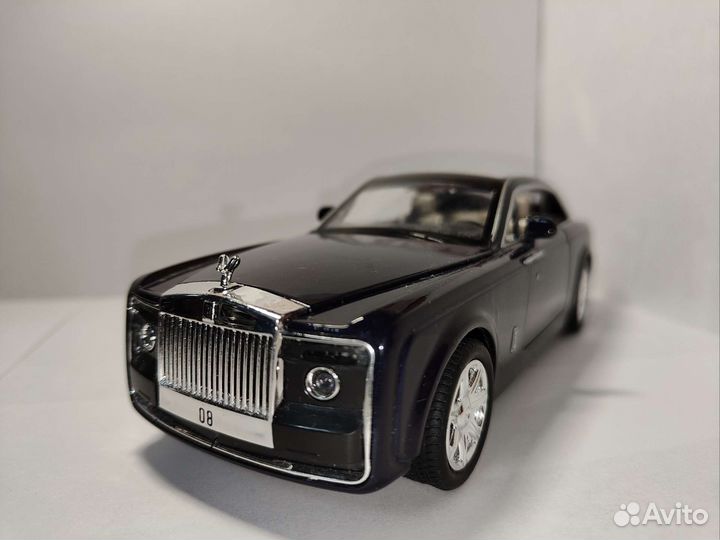 Rolls-Royce Phantom 1:24
