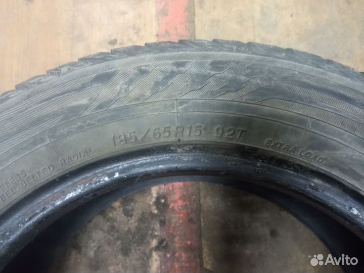 Yokohama Ice Guard Black IG20 185/65 R15