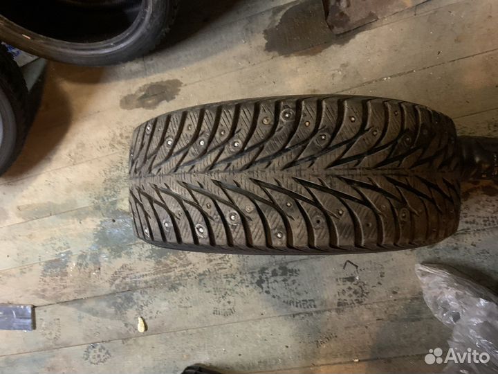Yokohama Ice Guard IG35 225/45 R18