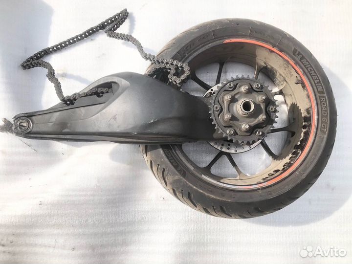 KTM 1290 Super Duke GT 17 маятник