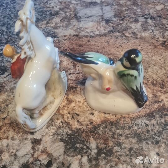 Статуэтка фарфор