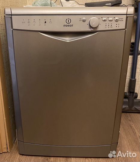 Посудомоечная машина Indesit бу