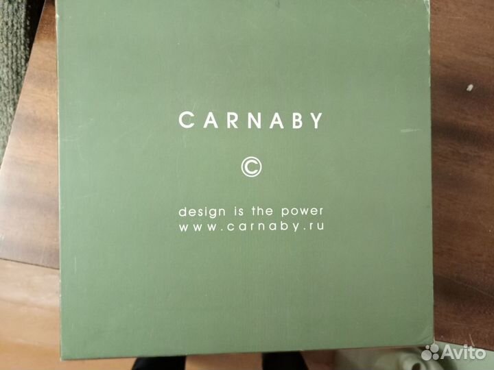 Зимние женские полусапожки Carnaby