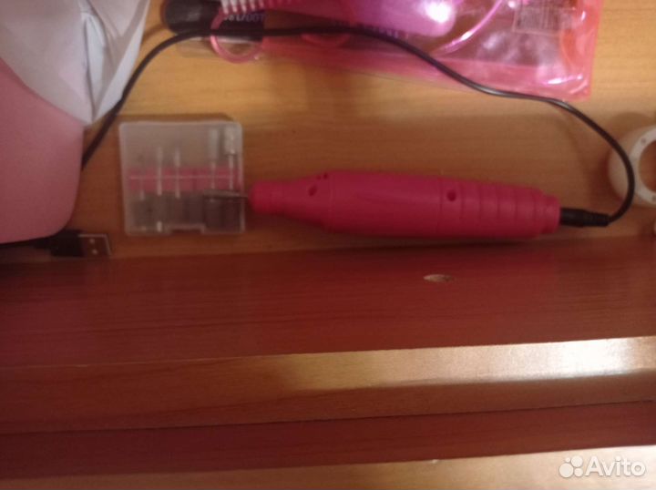 Аппарат для маникюра и педикюра