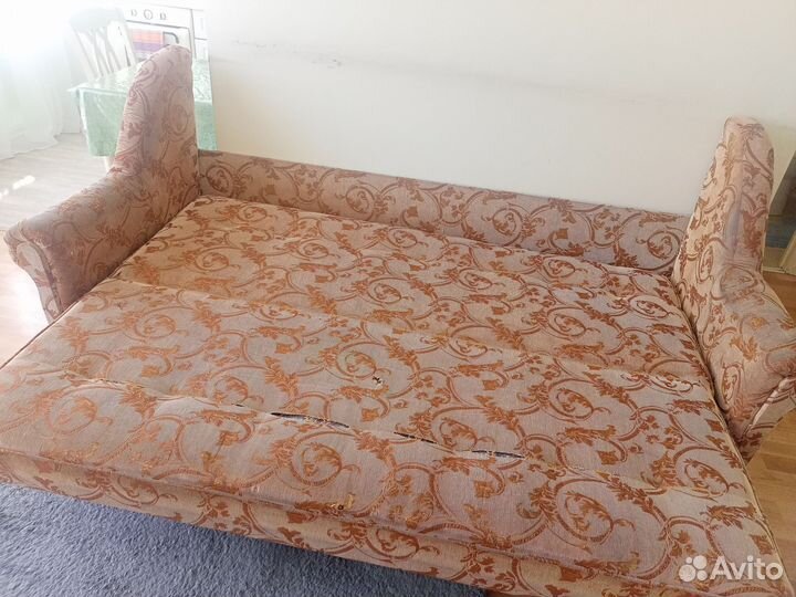 Диван прямой раскладной бу