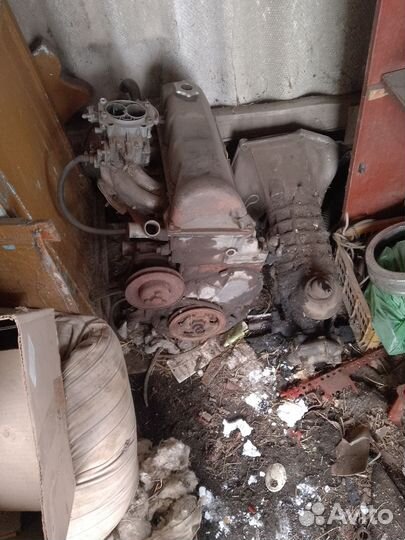 Двигатель 2106