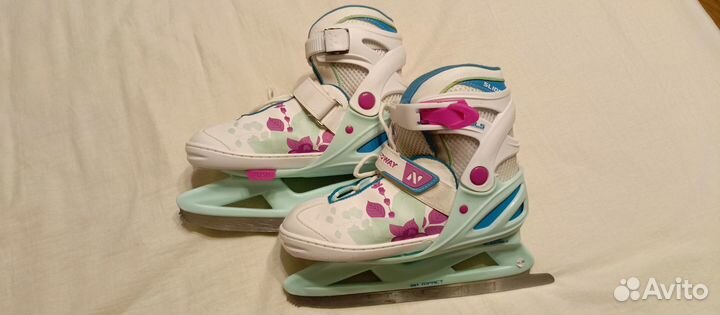 Коньки детские фигурные