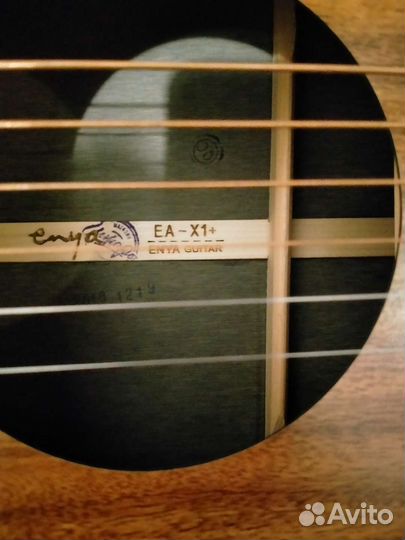 Акустическая гитара enya