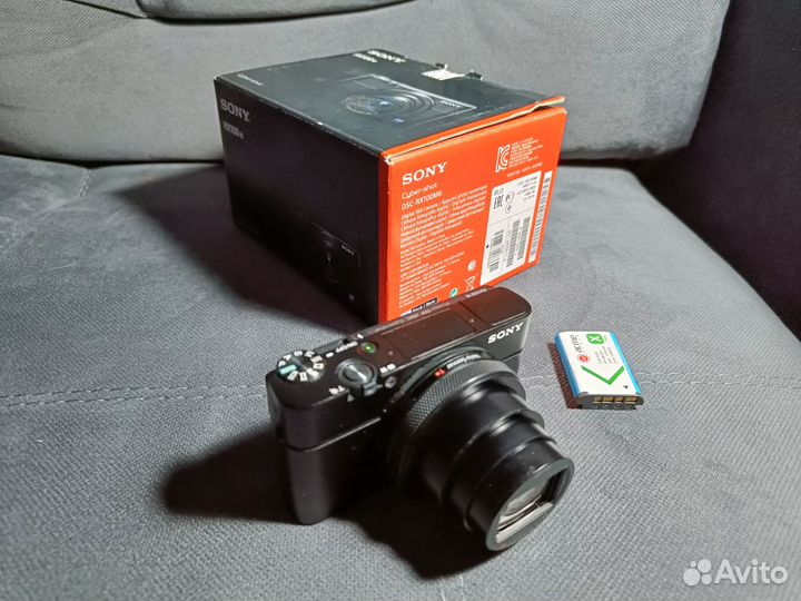 Sony RX 100 M6