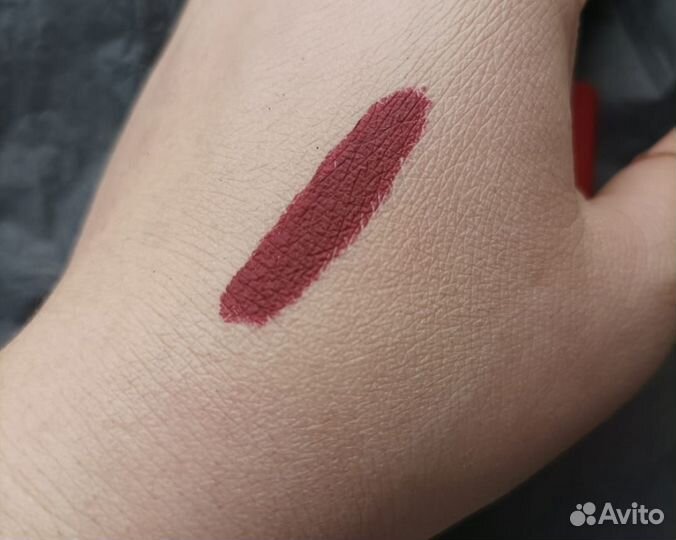 Помада матовая Giorgio Armani в оттенке 201