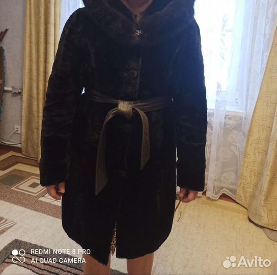 Шуба мутоновая с капюшоном
