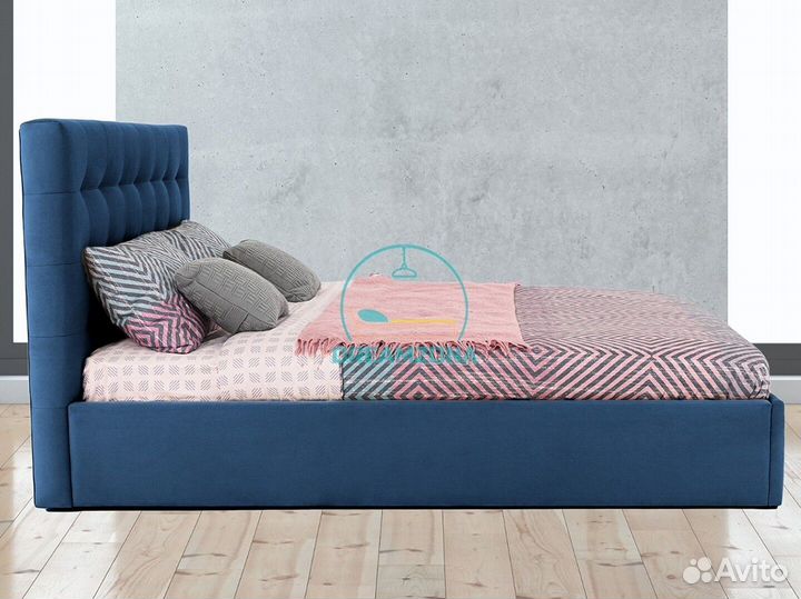 Кровать Кайли с мягким изголовьем под заказ