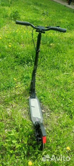 Городской самокат с дисковым тормозом