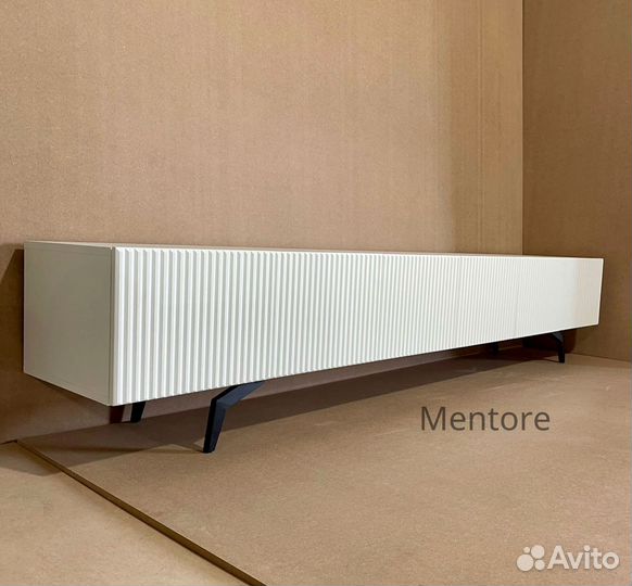 Тумба тв Bravo на опорах