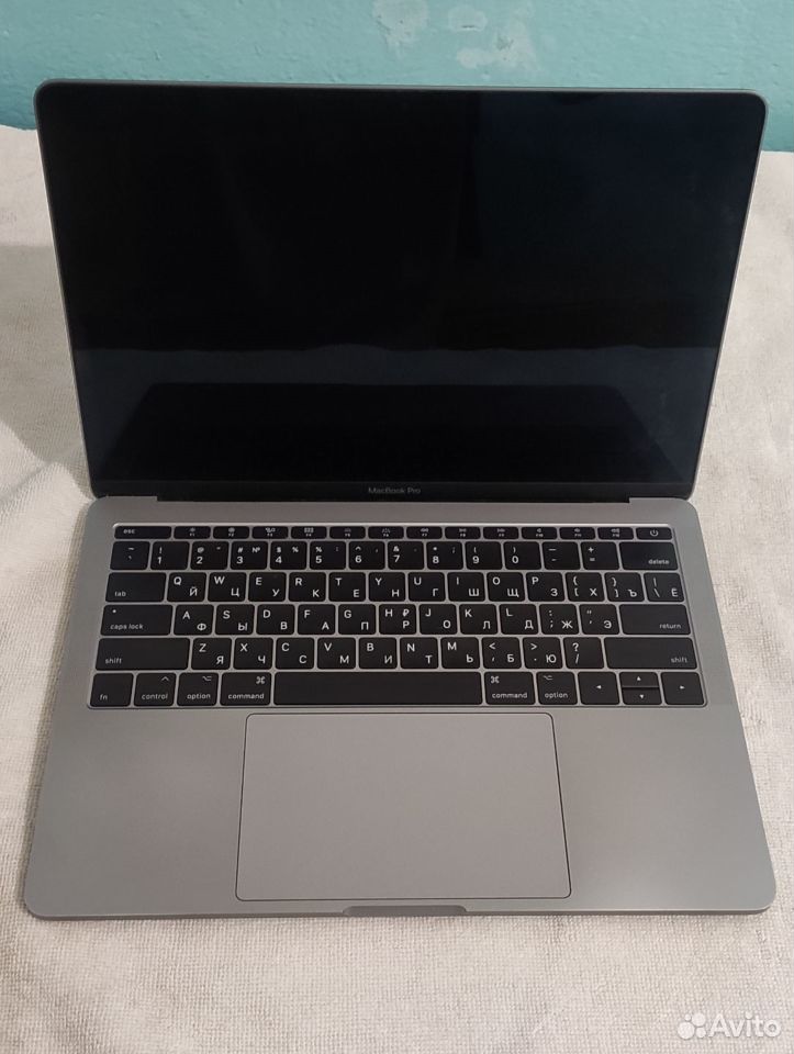 Apple macbook pro 13 2017 8/256