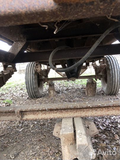 Прицеп тракторный