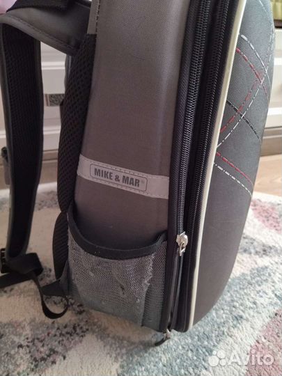 Школьный рюкзак