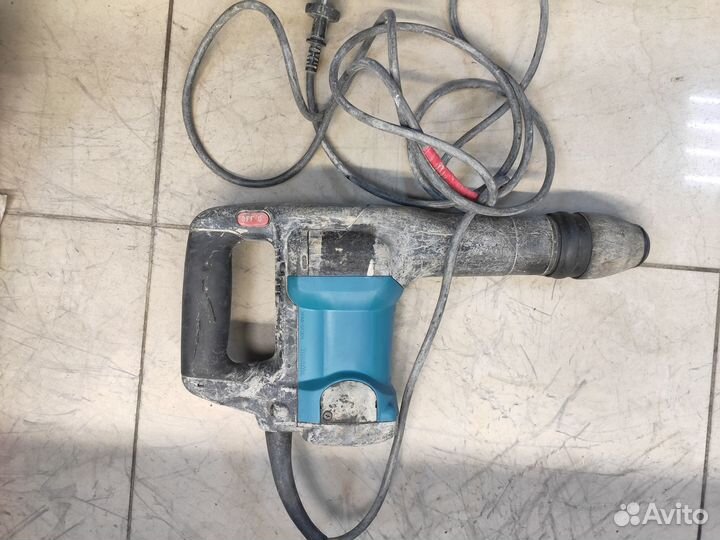 Отбойный молоток Makita HM0860C