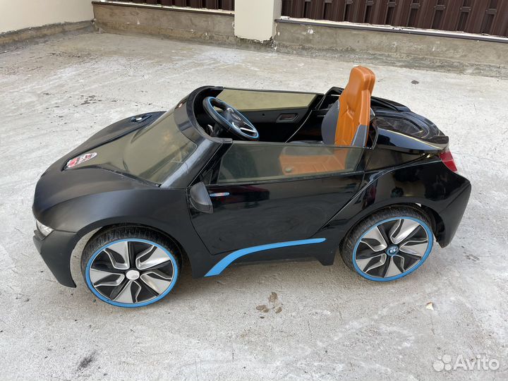 Электромобиль