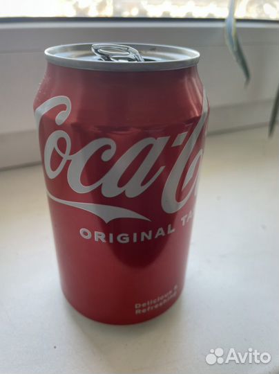 Банки Coca-Cola