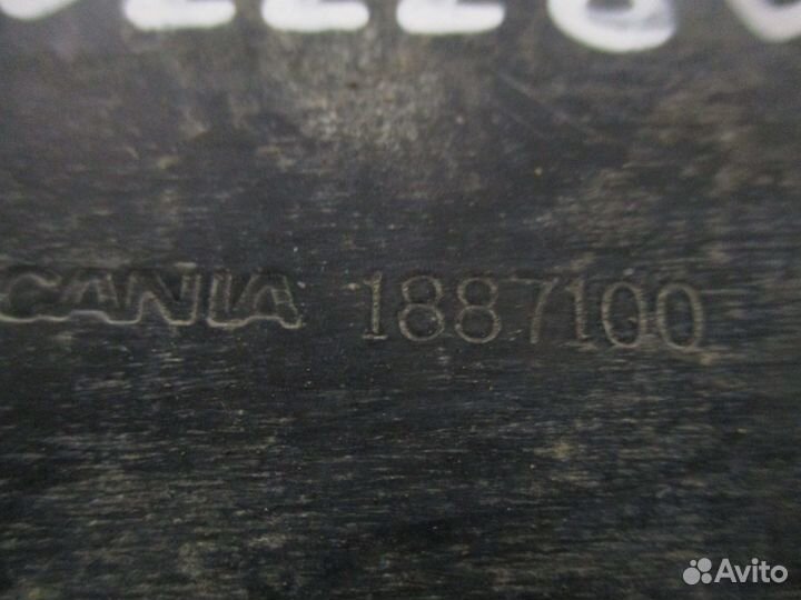 Кронштейн осушителя Scania 1887100