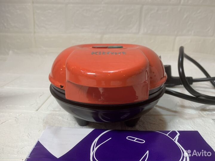 Вафельница Kitfort кт-3614-1, красный