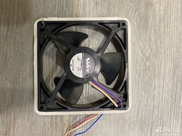 Вентилятор для холодильника hitachi. Nidec