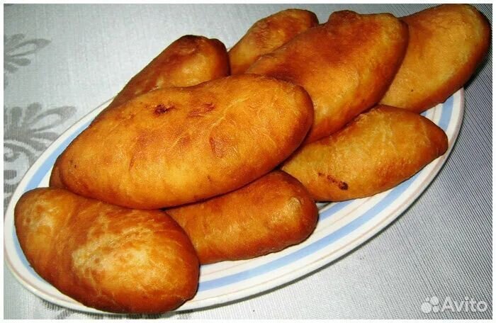 Пирожки с разными начинками