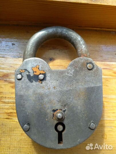 Замок навесной амбарный