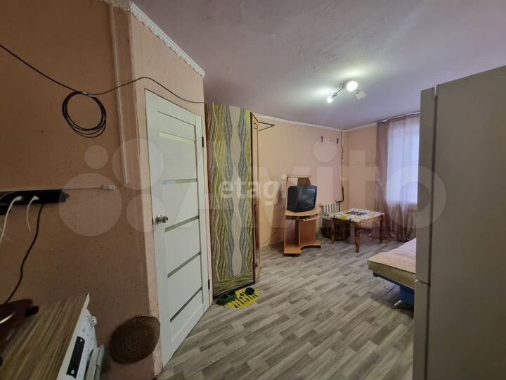 Комната 17,6 м² в 8-к., 3/9 эт.