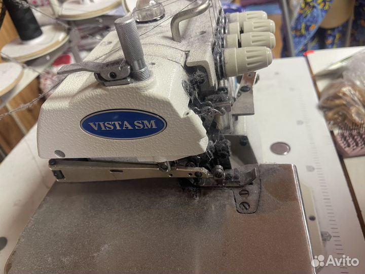 Оверлочная швейная машинка vista sm