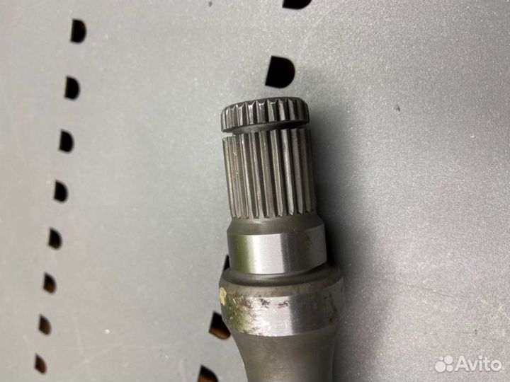 Полуось передний правый Mazda 626 2 GC 2.0 1991