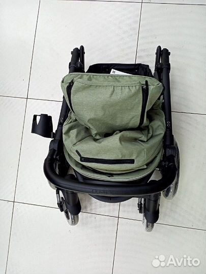 Коляска вездеход Bubago Cross Air Olive 2023